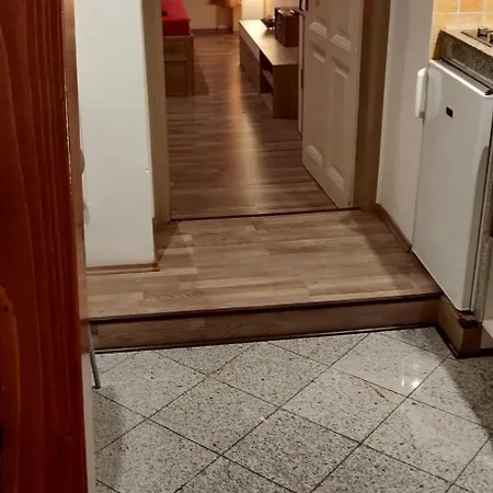 Kazinczy One Apartamento Budapeste