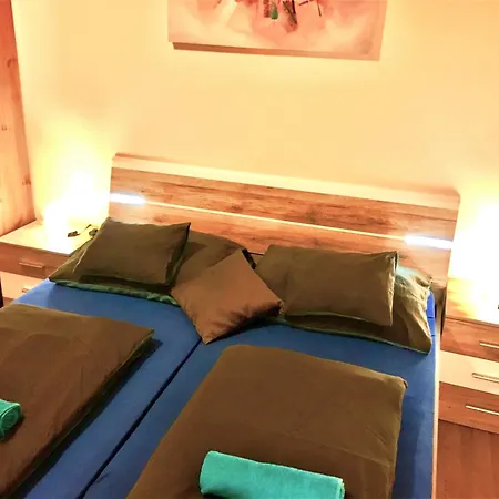 Apartamento Kazinczy One Budapeste